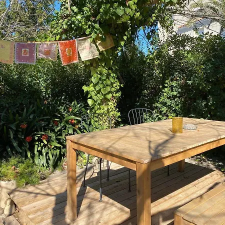 Charming In A Duplex With Garden & Balcony * Cunit