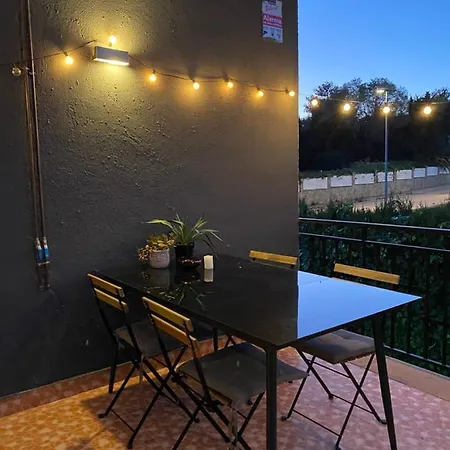 Charming In A Duplex With Garden & Balcony Appartement *