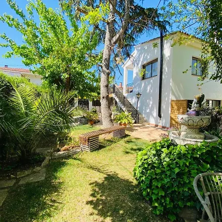 Charming In A Duplex With Garden & Balcony Appartement